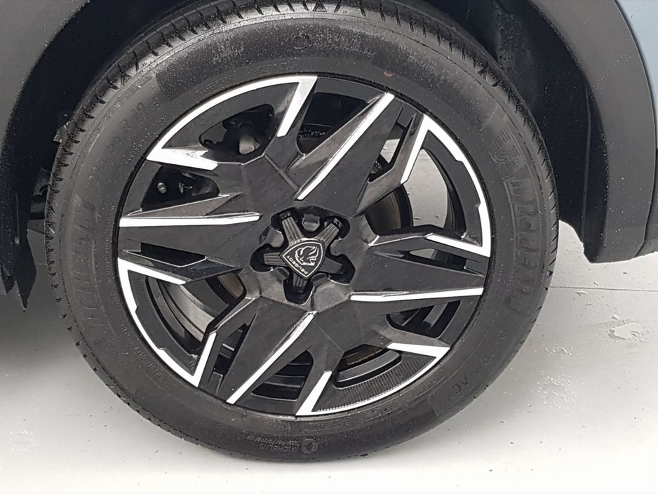 2024 Peugeot 3008 - image 15
