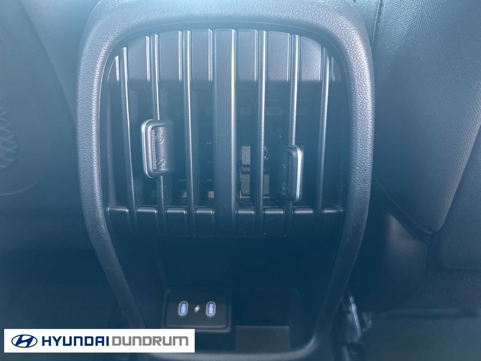 2025 Hyundai Kona - image 10