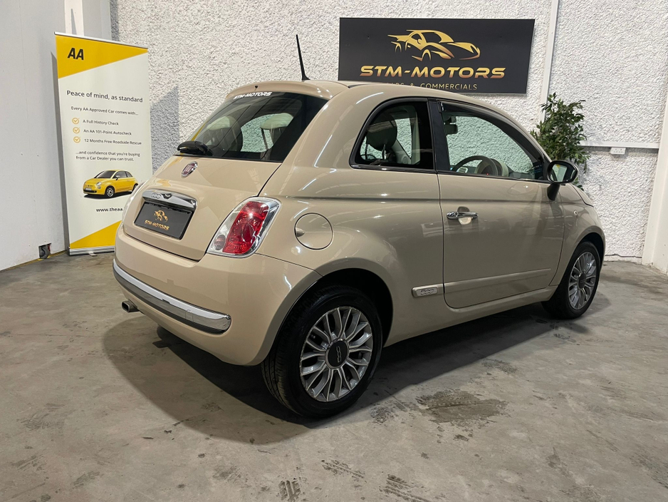 2015 Fiat 500 - image 4