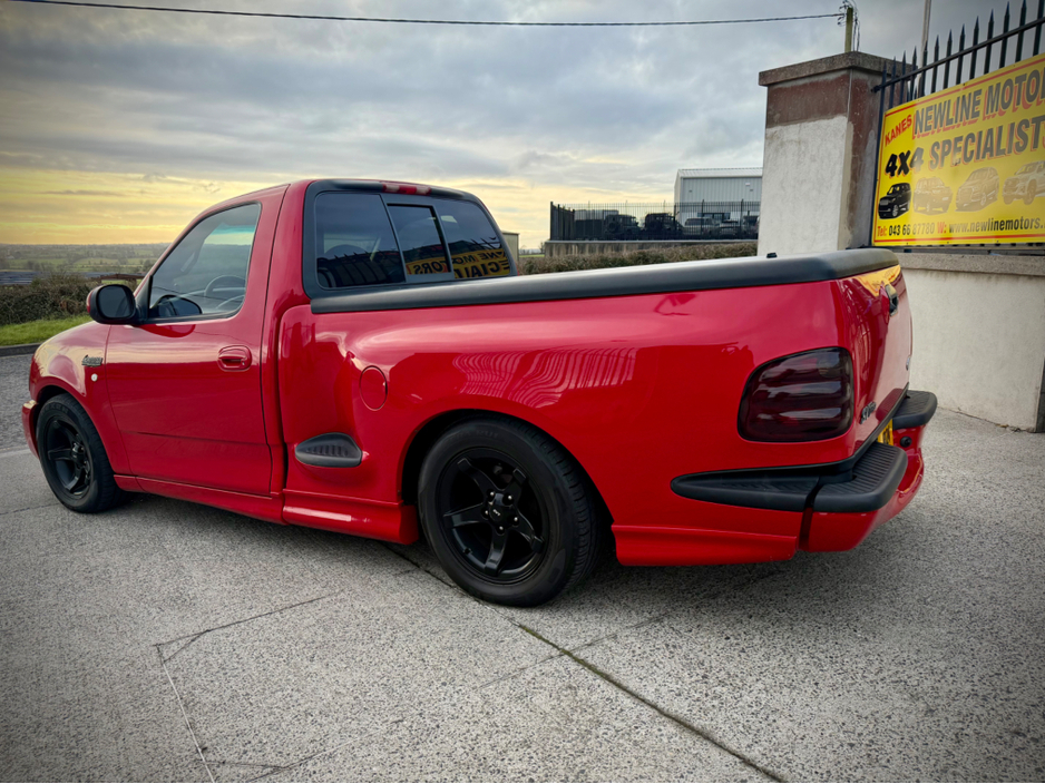 2000 Ford F150 SVT LIGHTNING AUTO