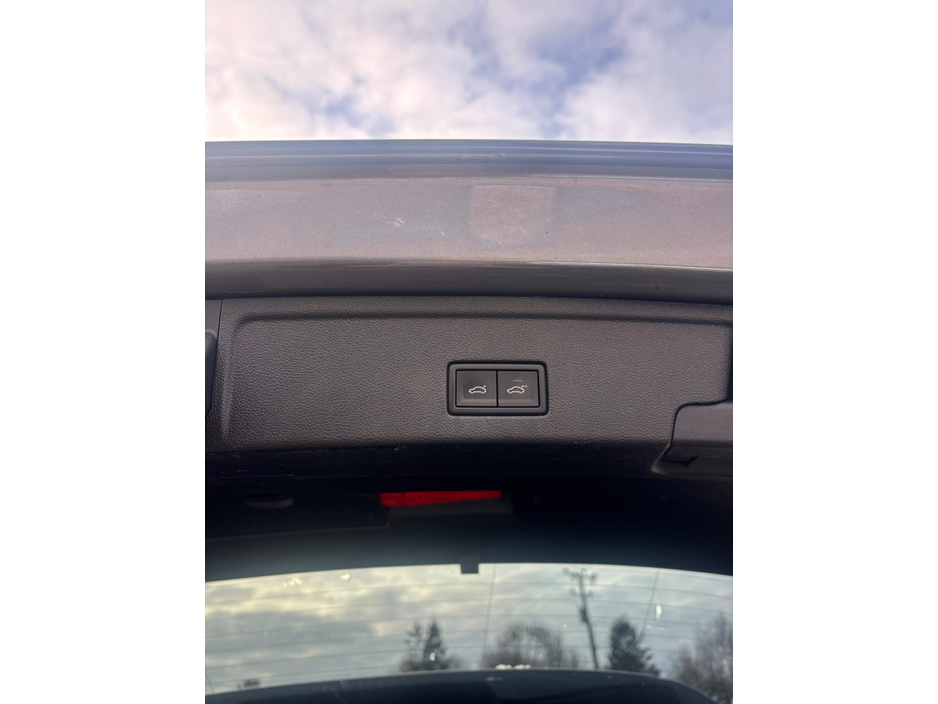 2019 Volkswagen Touareg 3.0 TDI 4M 231HP 4DR A AUTO €29,950