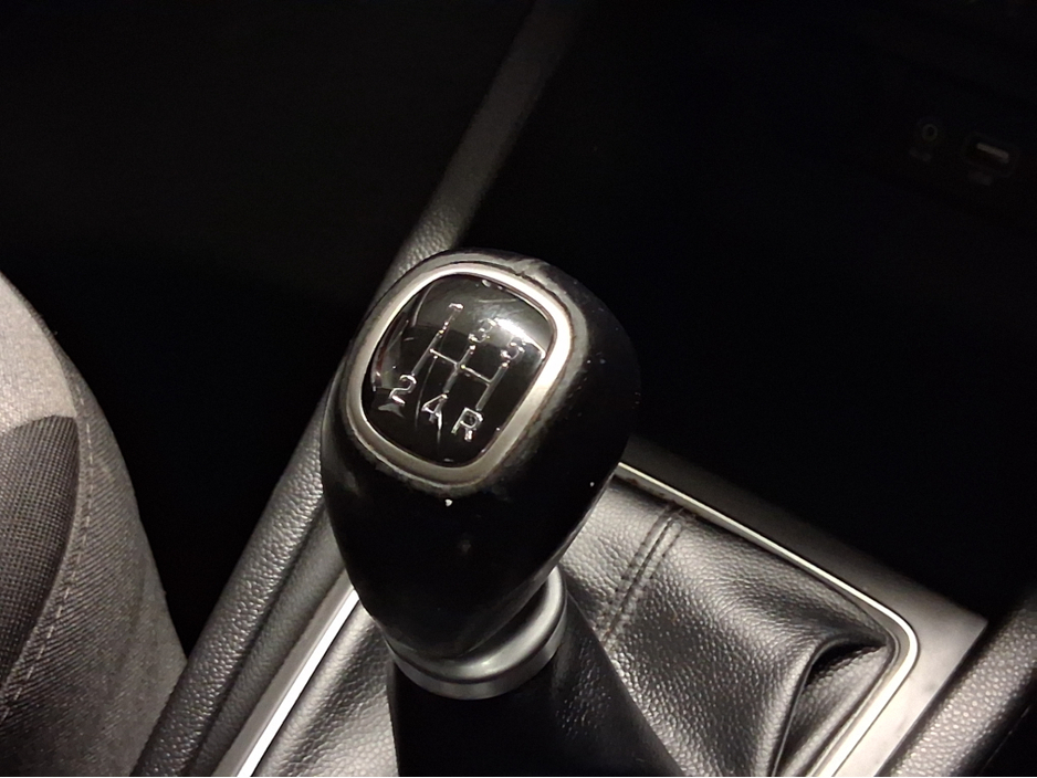 2016 Hyundai i20 DELUXE - LOW KLMS €10,995