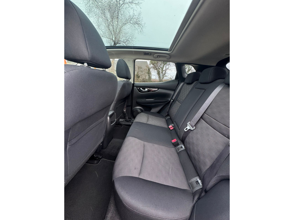 2015 Nissan Qashqai 1.2 DIG-T 115PS 5DR N-TEC+ €8,750