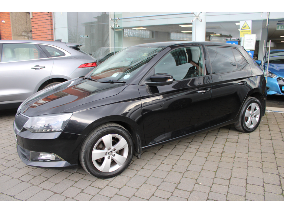 2018 Skoda Fabia - image 5