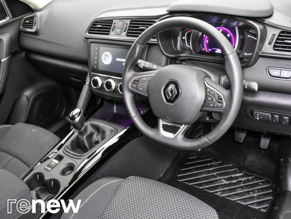 2020 Renault Kadjar - image 6