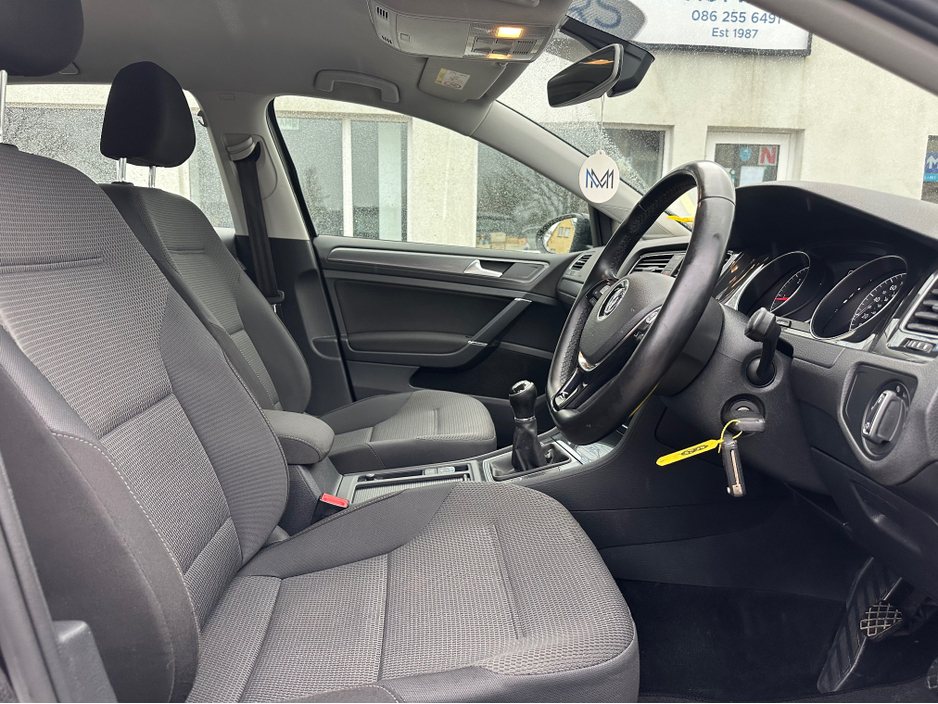 2019 Volkswagen Golf SE NAV TDI 1.6 S 90PS 5DR