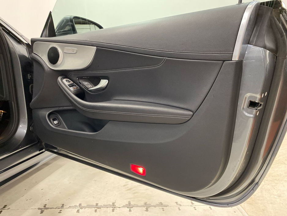 2022 Mercedes-Benz C Class - image 21