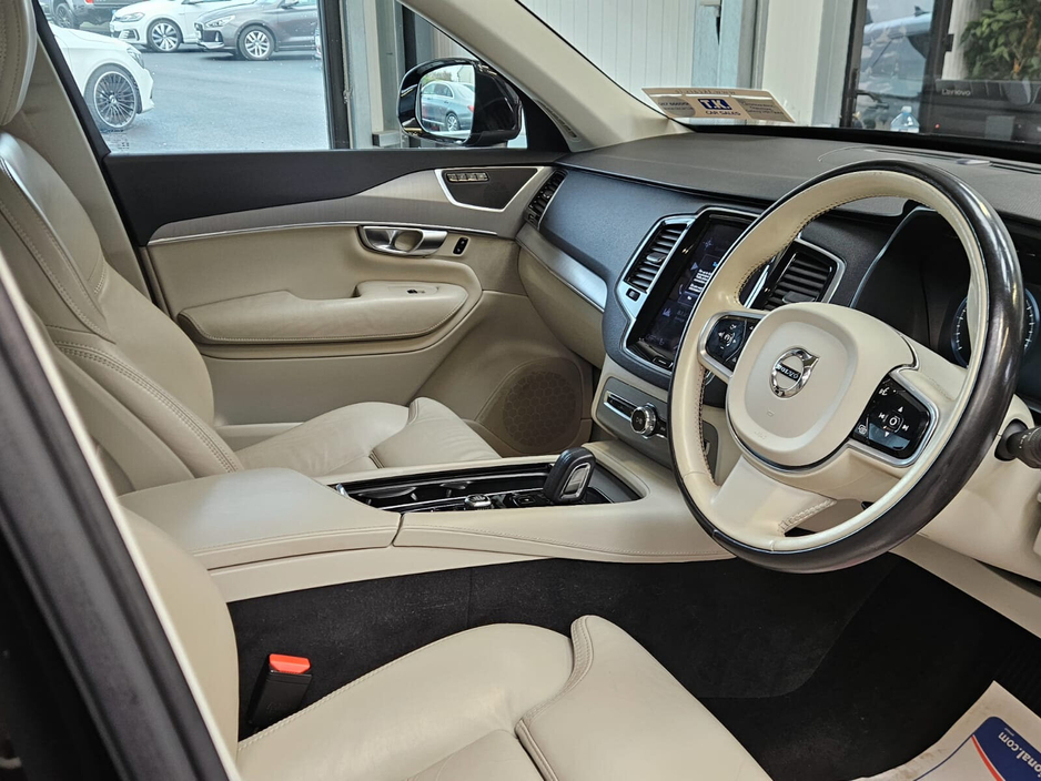 2019 Volvo XC90 B5 (235hp) AWD Momentum Pro Auto €39,950