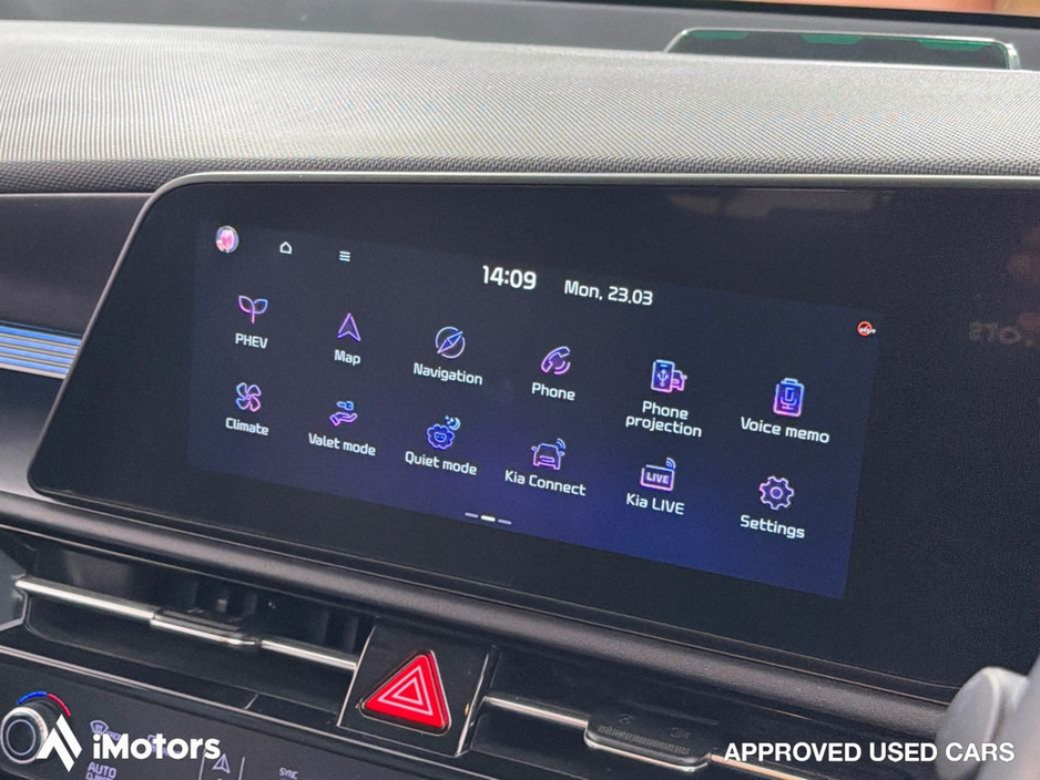 2023 Kia Niro - image 28