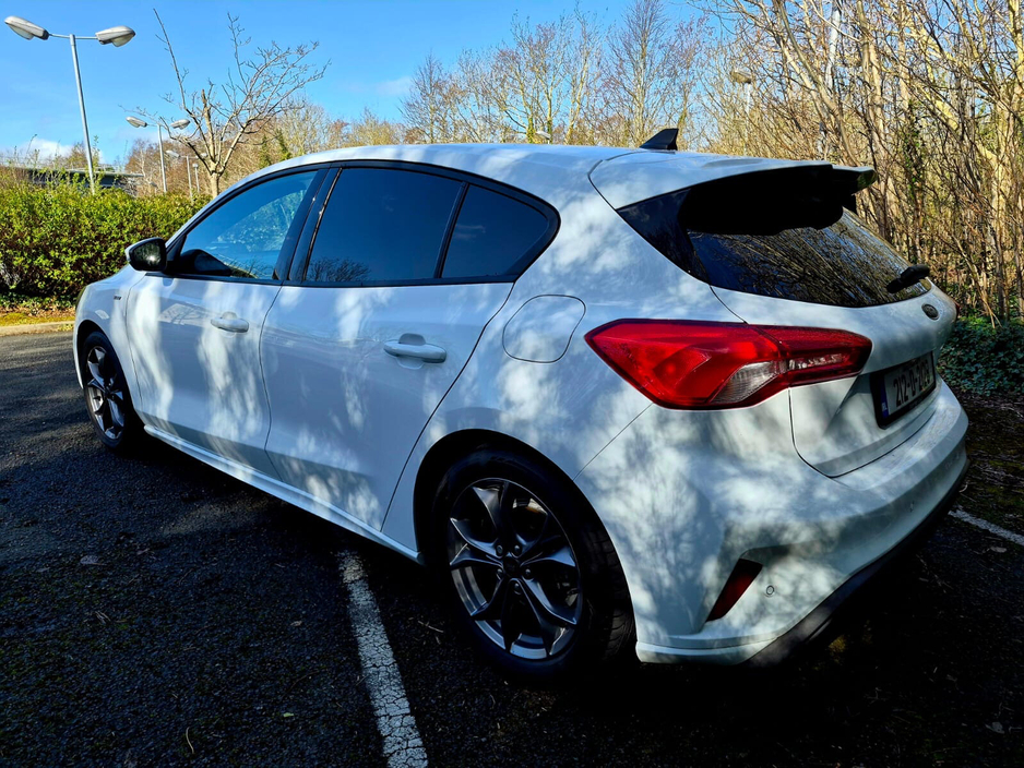 2021 Ford Focus - image 7