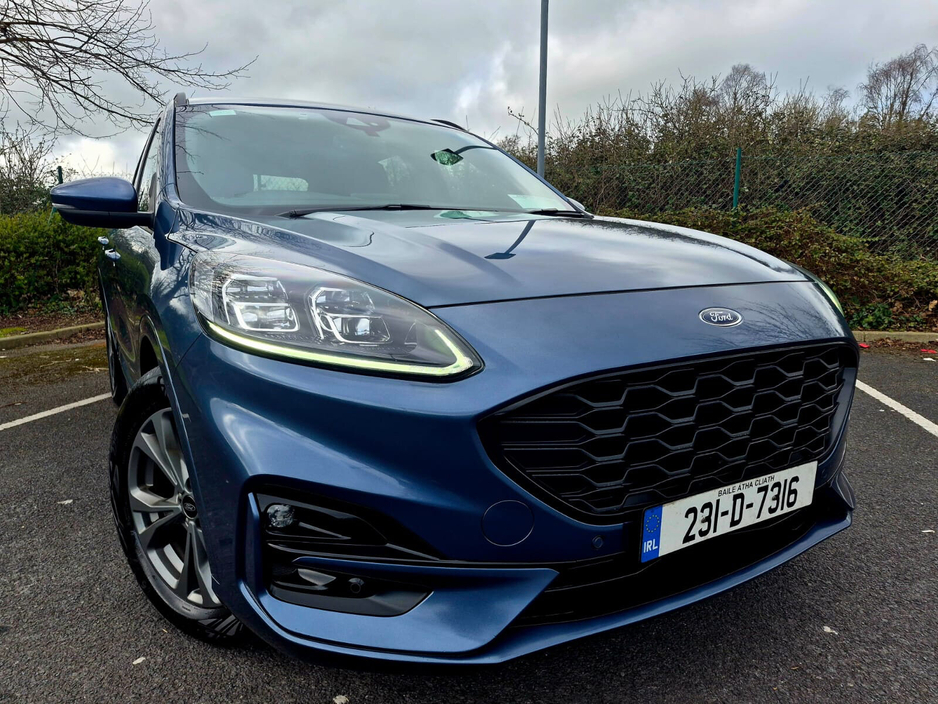 2023 Ford Kuga - image 5