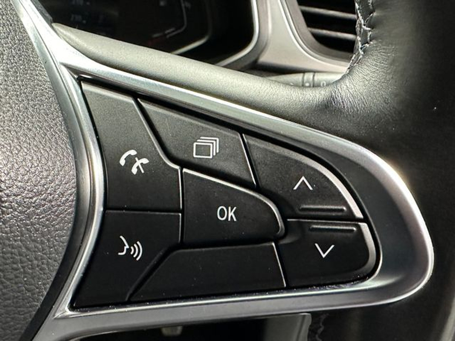 2020 Renault Captur - image 17