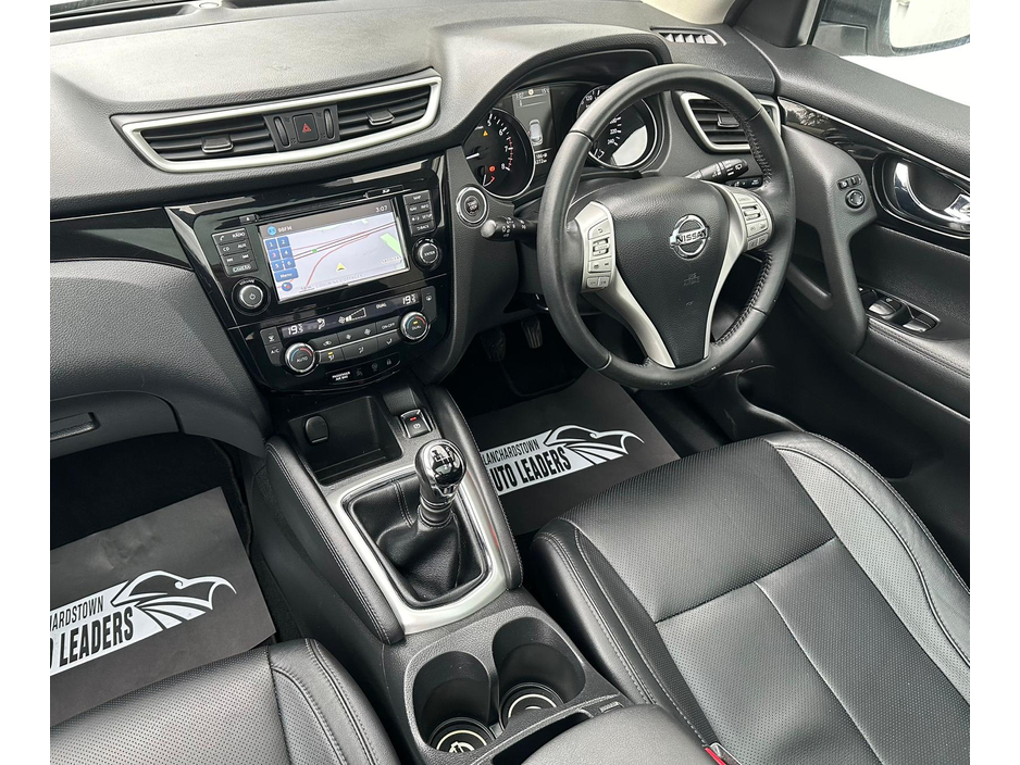 2017 Nissan Qashqai - image 14