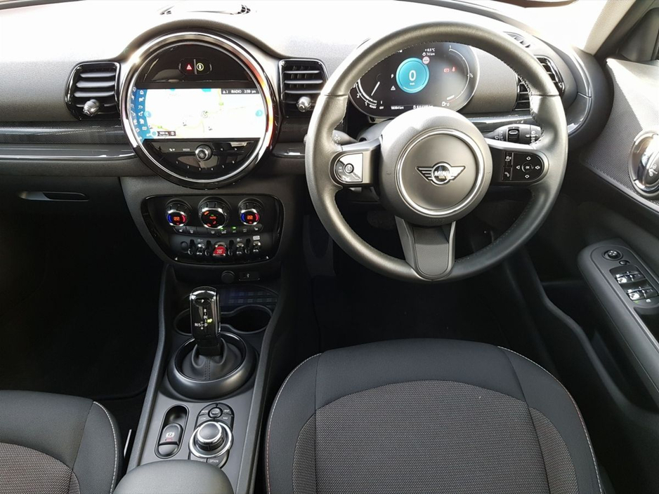 2024 MINI Clubman - image 5