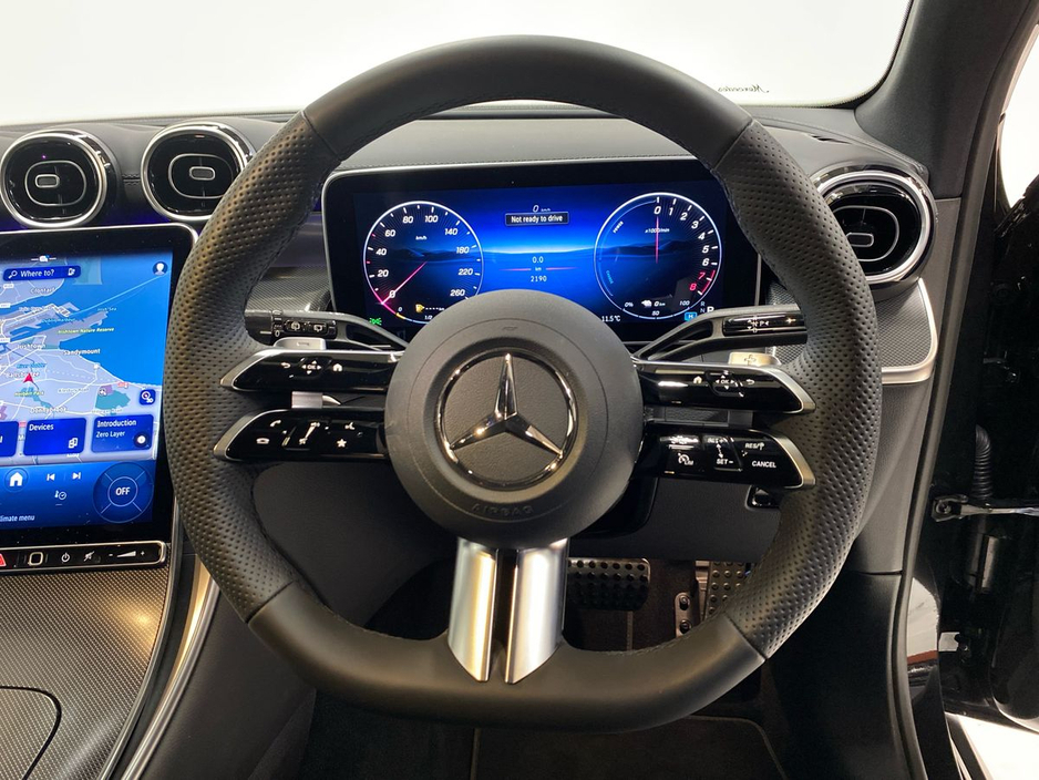 2025 Mercedes-Benz GLC Class GLC 300 URBAN EDITION E 4MATIC | Reversing Camera, Parking Assistance, Heated Seats €82,950