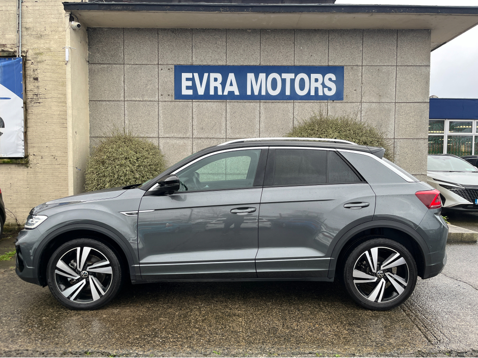 2022 Volkswagen T-Roc R-LINE AUTOMATIC 2.0 DIESEL //HIGH SPEC////HEATED SEATS//ADAPTIVE CRUISE CONTROL//KEYLESS ENTRY//REVERSE CAMERA// €29,950