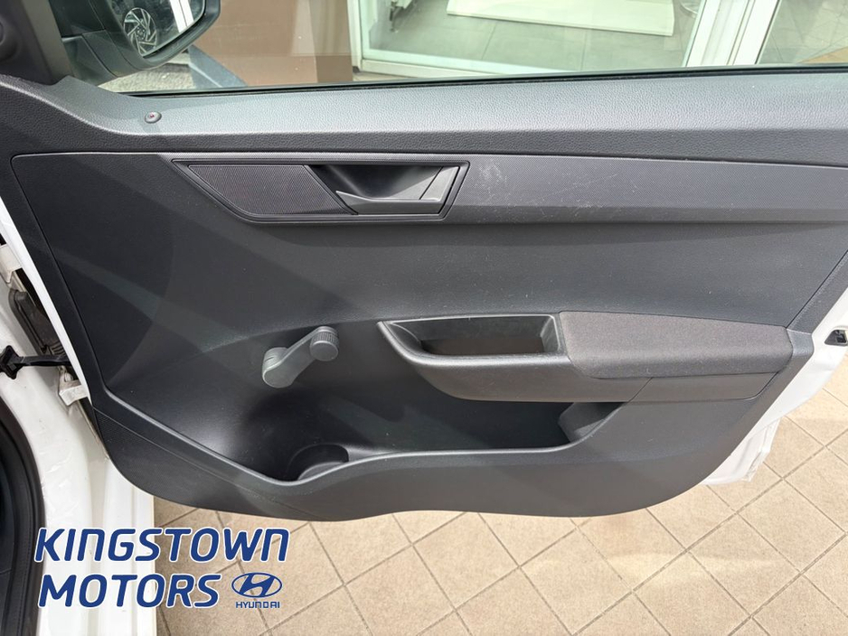 2016 Skoda Fabia - image 9