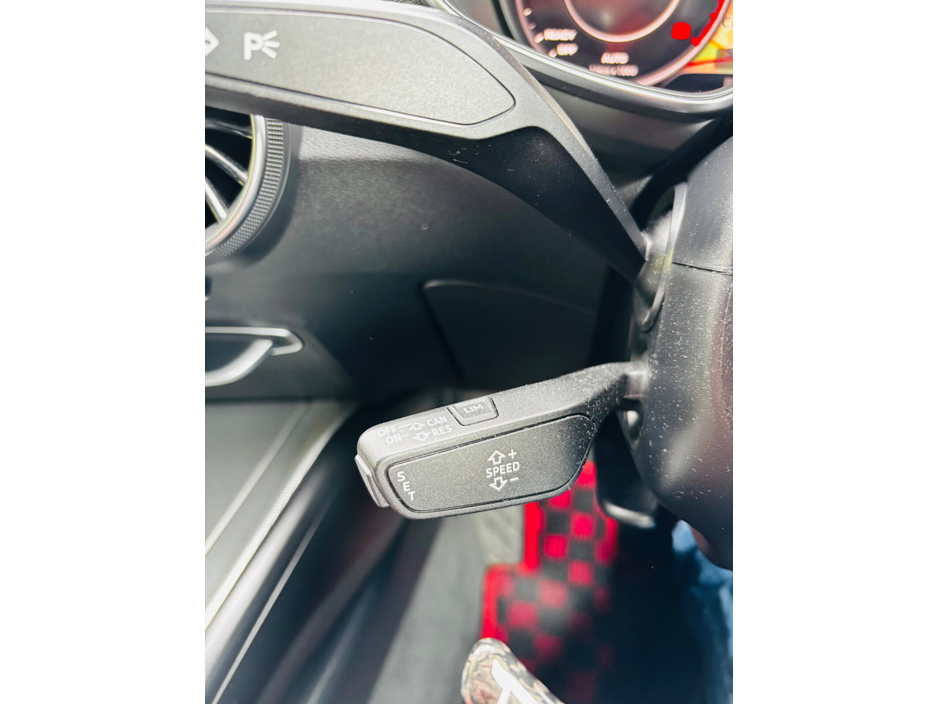 2017 Audi TT - image 27