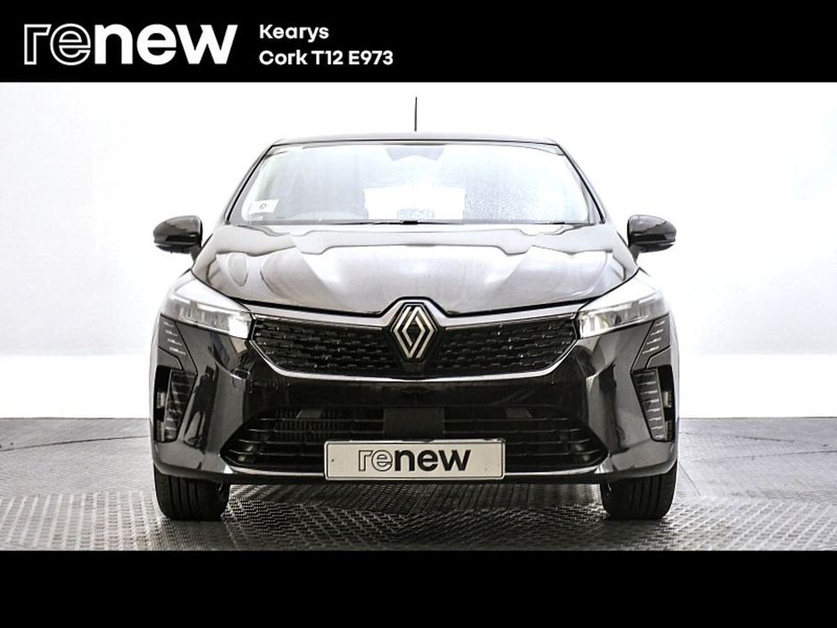 2025 Renault Clio - image 8