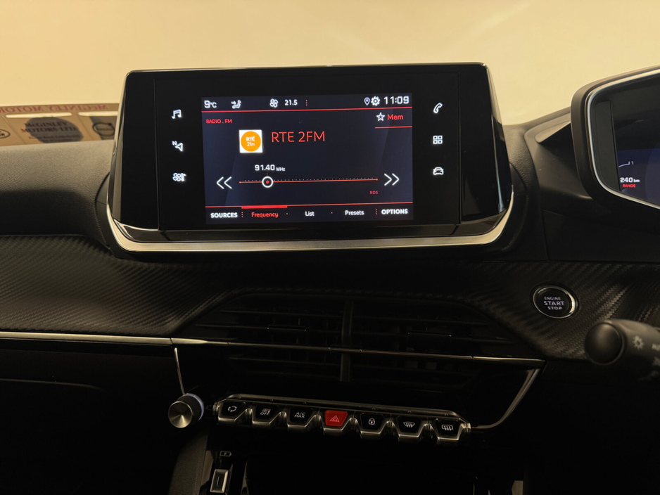 2021 Peugeot 2008 1.2 Puretech 100bhp Allure €21,850