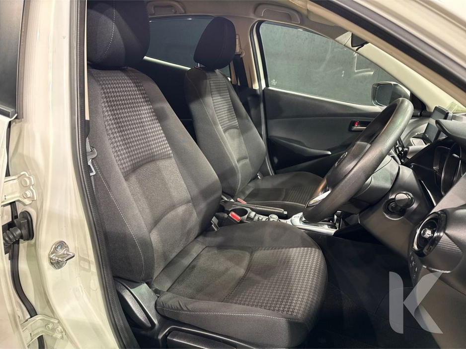 2019 Mazda Demio - image 14