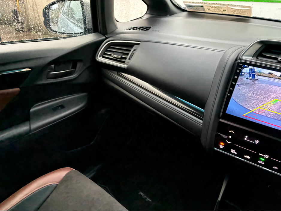 2017 Honda Fit 1.5i Petrol Hybrid L Automatic €13,500