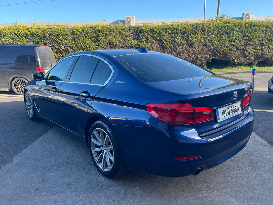2018 BMW 5 Series - image 12