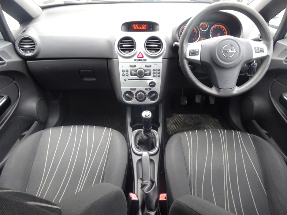 2010 Opel Corsa - image 19