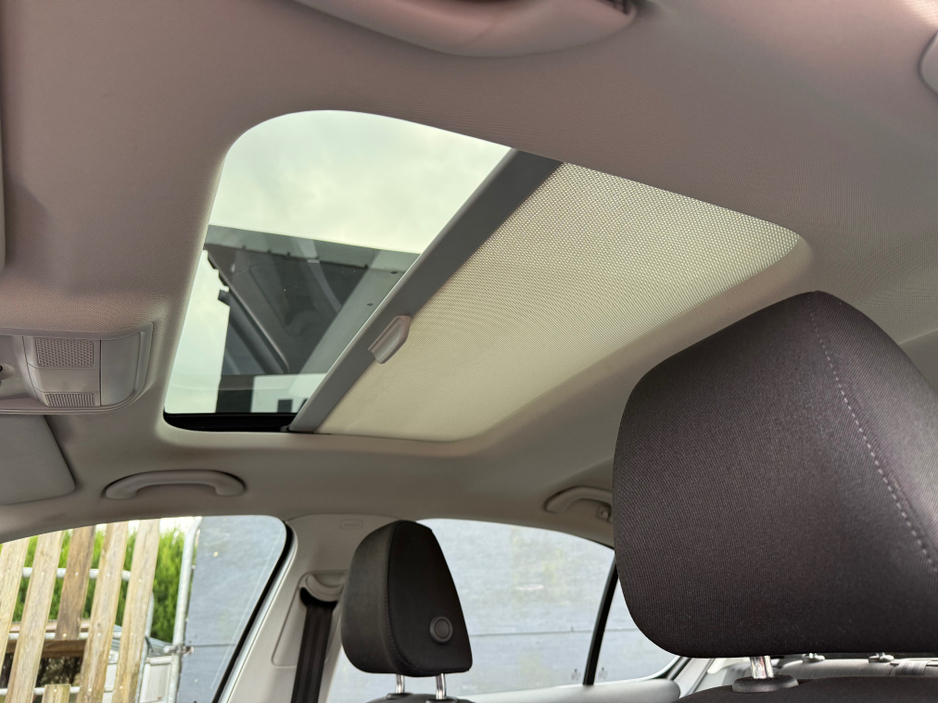 2016 Skoda Octavia 2.0 TDI Pan Roof €7,990