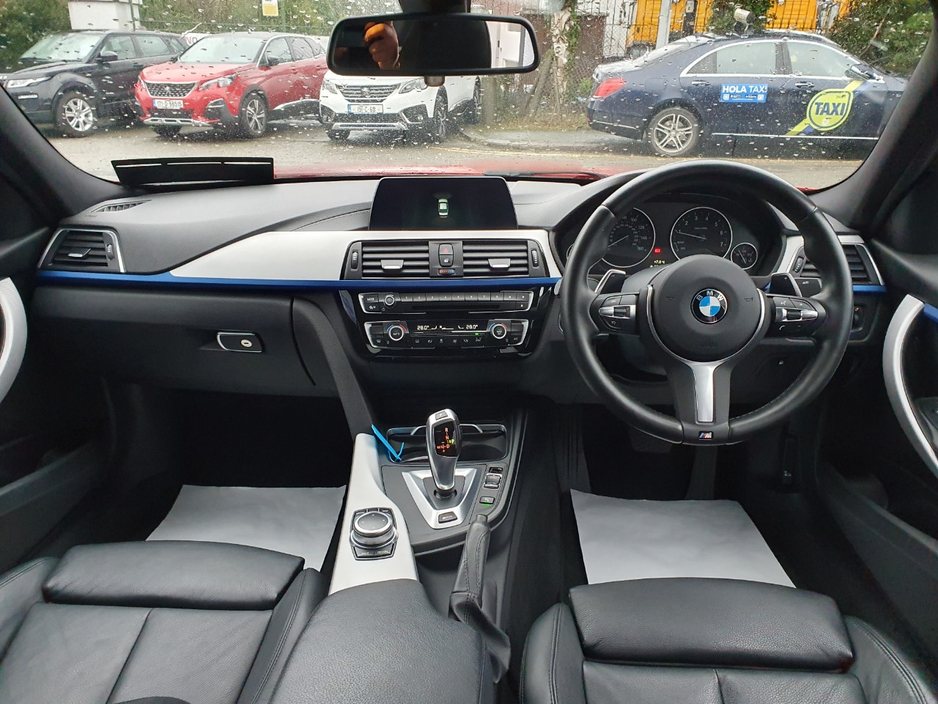 2018 BMW 3 Series - image 11