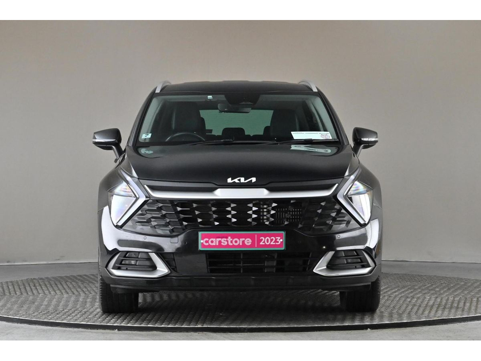 2023 Kia Sportage - image 2