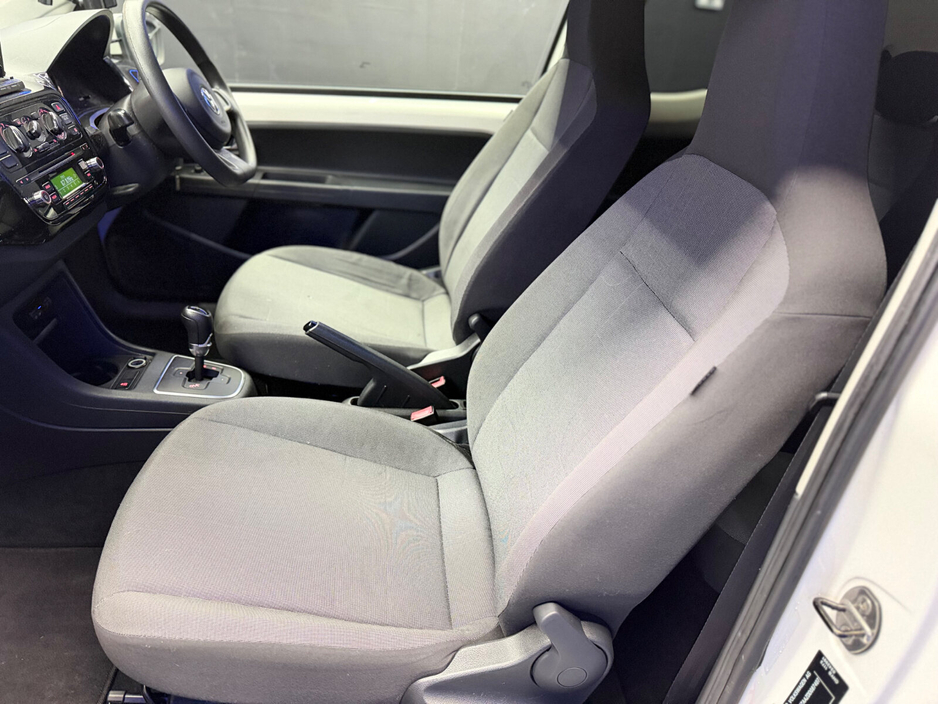 2013 Volkswagen up! 1.0 75BHP TAKE UP €6,300