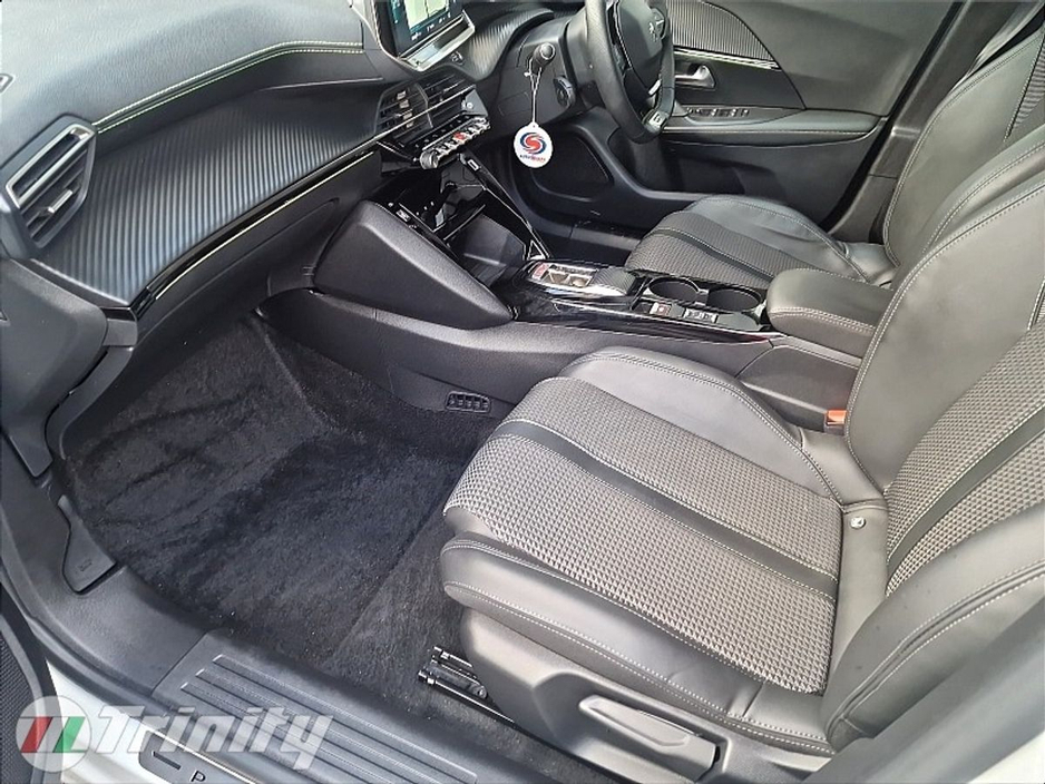 2023 Peugeot 2008 * ELECTRIC * 136BHP 50 KWH GT * TRINITY MOTORS * €20,945