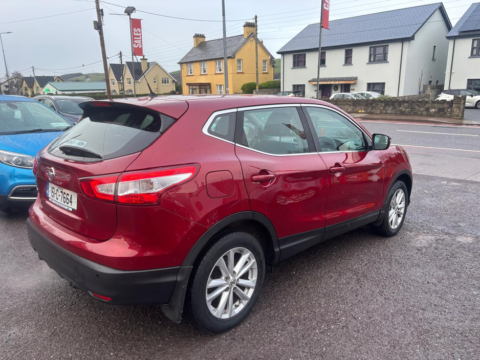 2015 Nissan Qashqai 1.2 PET SV 4DR   LOW  MILEAGE €8,950