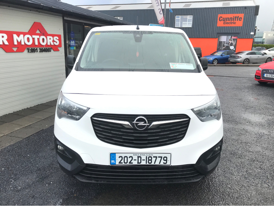 2020 Opel Combo L1H1-1.5 75PS 5 SP 5DR €11,750