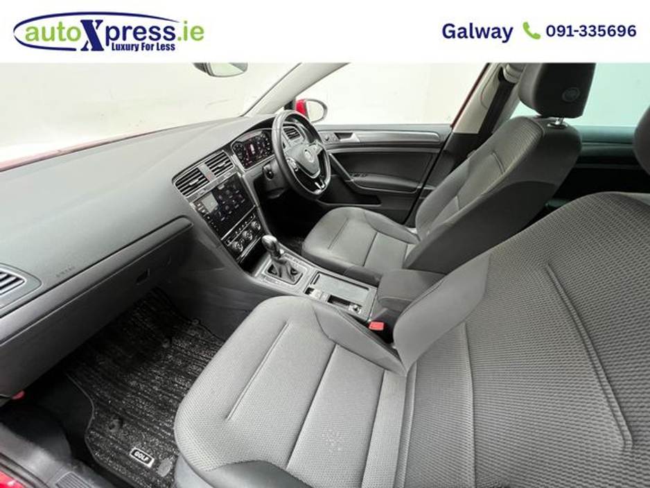 2020 Volkswagen Golf - image 16