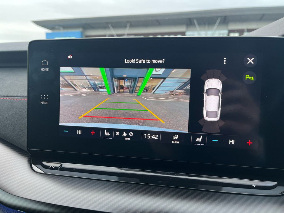 2024 Skoda Octavia - image 15