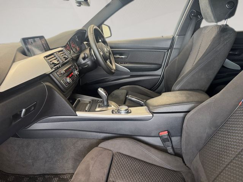 2017 BMW 3 Series 320d M Sport Auto €21,495