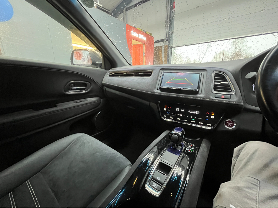 2017 Honda Vezel €16950! 2017 HONDA VEZEL RS HYBRID SENSING 1.5 AUTOMATIC / CRUISE CONTROL / REVERSE CAMERA / HEATED SEATS / PADDLE SHIFTERS AND MORE €16,950