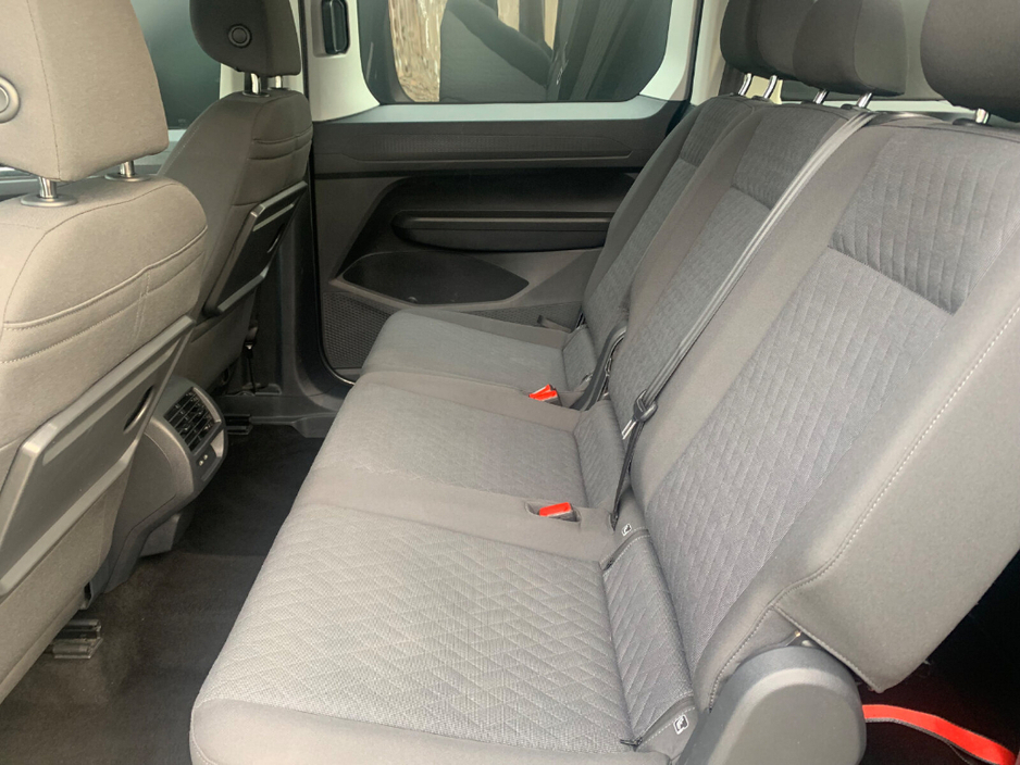 2023 Volkswagen Caddy MAXI LIFE 2.0 TDI DSG 7 SEATER // GREAT CONDITION // ONE OWNER // DOCUMENTED SERVICE HISTORY // 02/27 NCT AND €210 ROAD TAX // €38,950