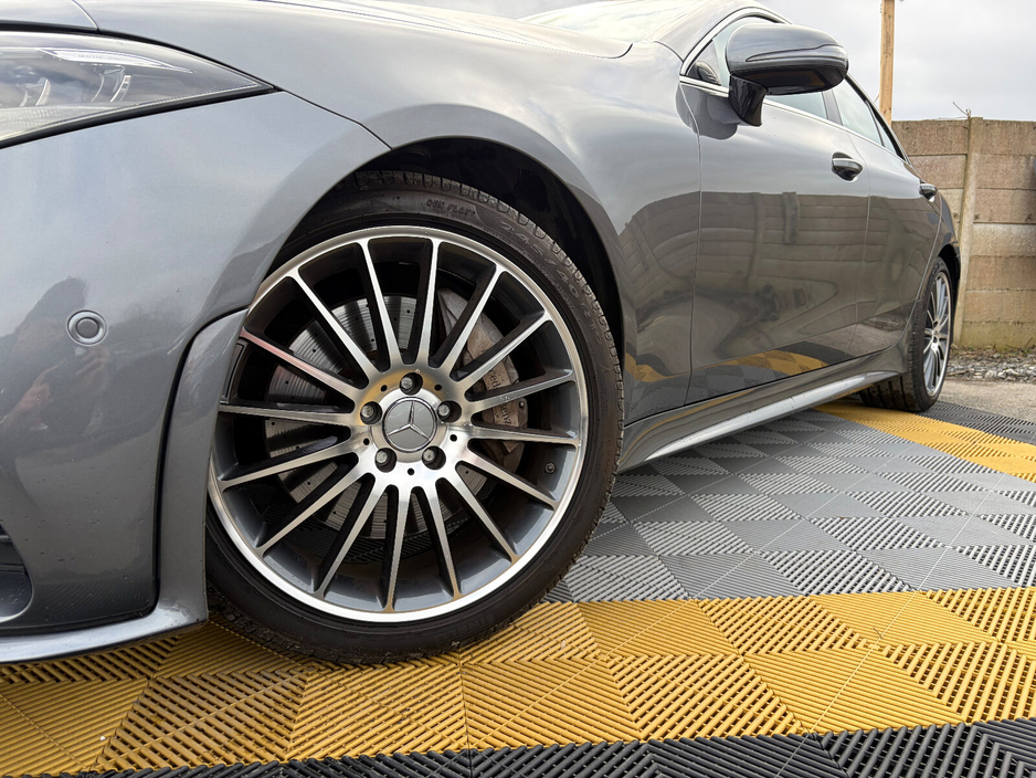 2018 Mercedes-Benz CLS Class - image 2