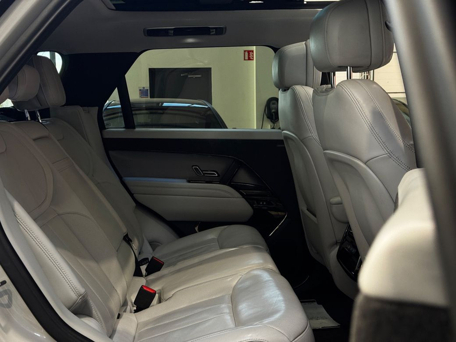 2022 Land Rover Range Rover Sport - image 24