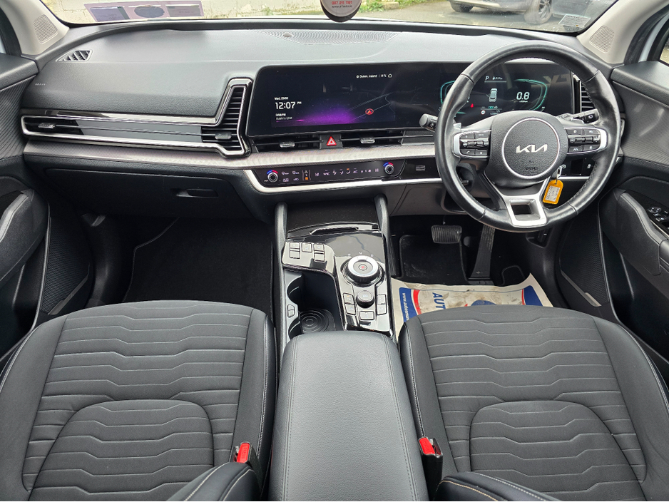 2022 Kia Sportage - image 16