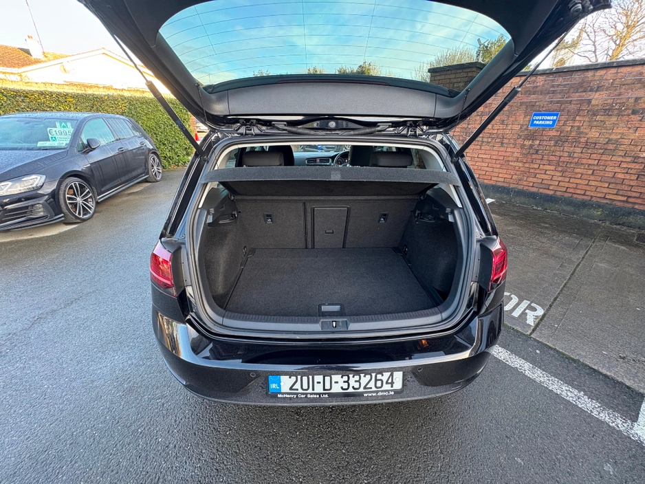 2020 Volkswagen Golf E Golf Elec 136PS 5DR Auto €15,950