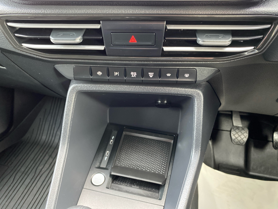 2025 Ford Transit Connect Limited 2.0 102BHP LWB €23,500