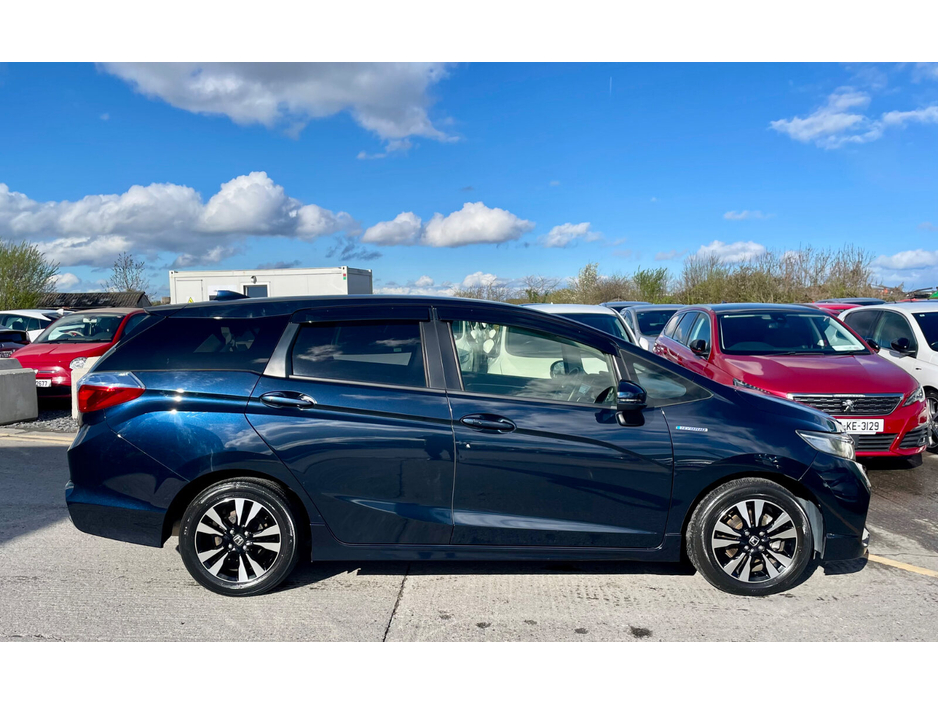 2016 Honda Shuttle - image 6