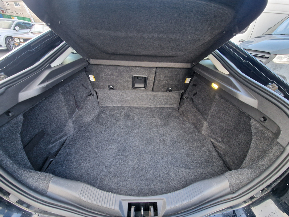 2016 Ford Mondeo - image 32