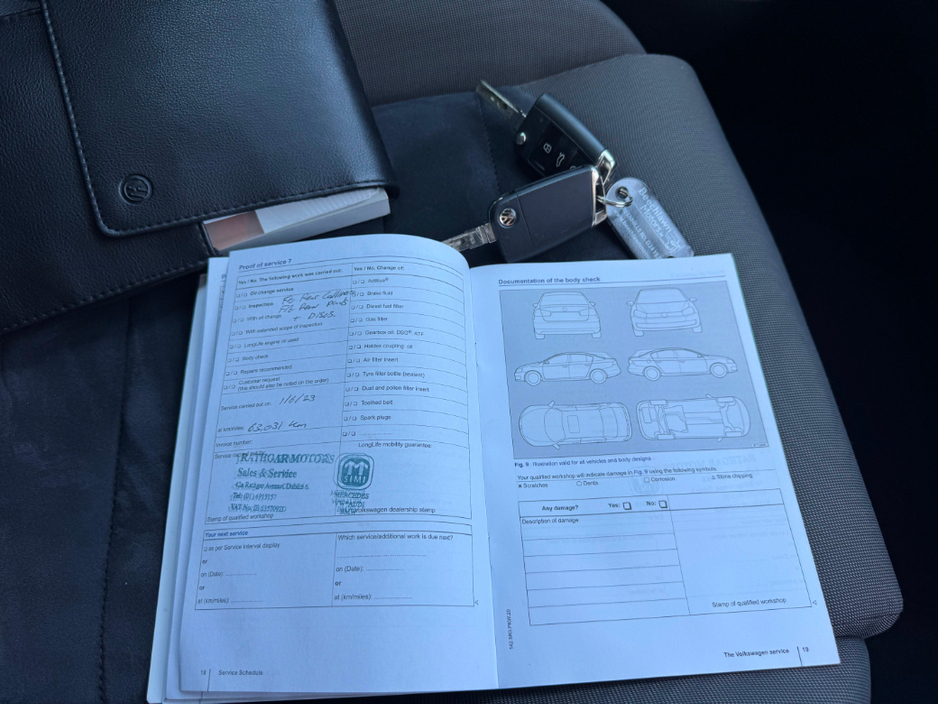 2014 Volkswagen Golf - image 34