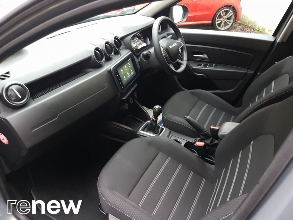 2023 Dacia Duster 1.0 TCe 90 Expression €23,900