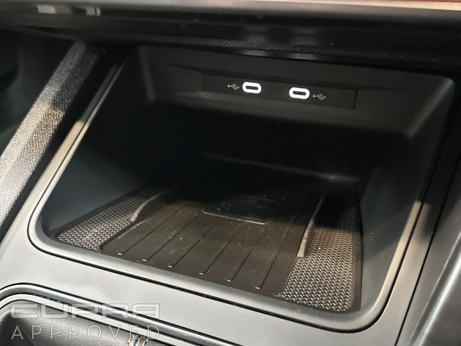 2022 Cupra Formentor - image 18